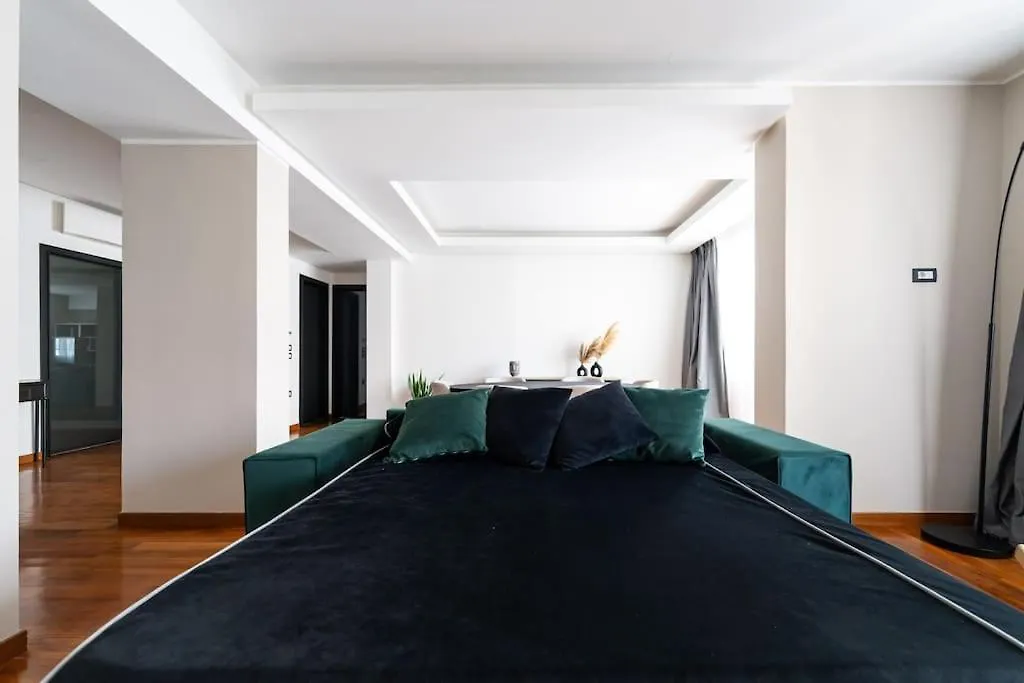 Apartment Chiaia-Piazza Amedeo Close Metro Station And Sea Naples